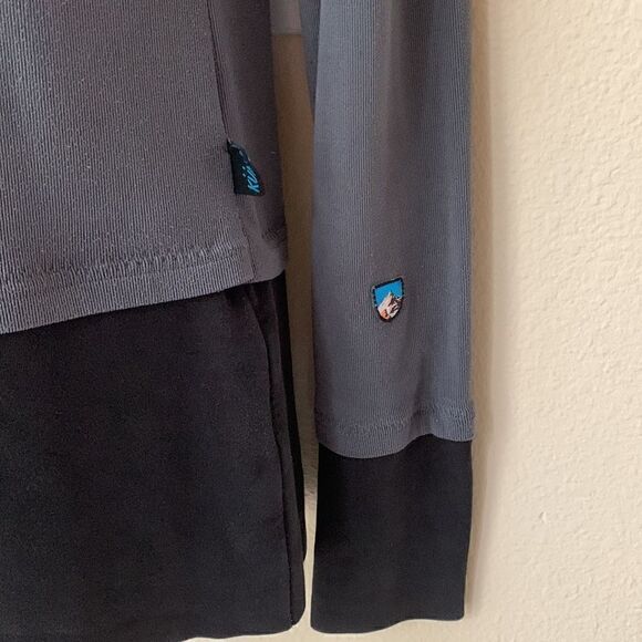 Kuhl Women’s Gray‎ Black Long Sleeve Shirt Tunic Size Small - Picture 2 of 9